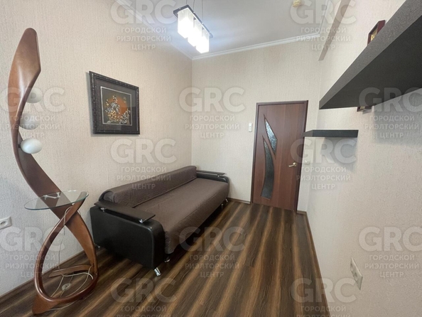 
  Продается 2-комн. квартира, 43.2 м², Дагомысская ул, д. 2
. Фото 2.