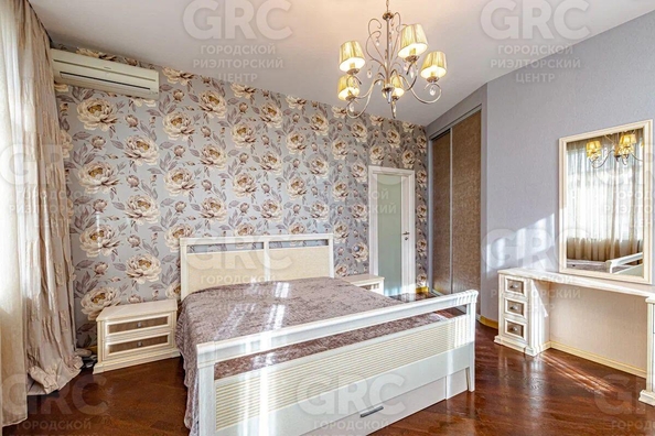 
  Продается 3-комн. квартира, 118 м², Первомайская ул, д. 13
. Фото 2.