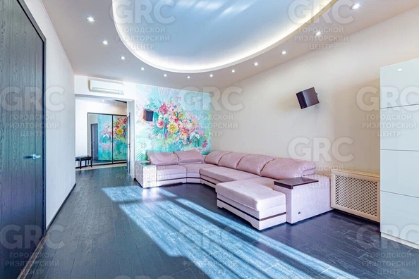 
  Продается 2-комн. квартира, 114 м², Первомайская ул, д. 21
. Фото 12.