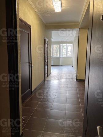 
  Продается 3-комн. квартира, 57 м², Туапсинская ул, д. 9/2
. Фото 8.