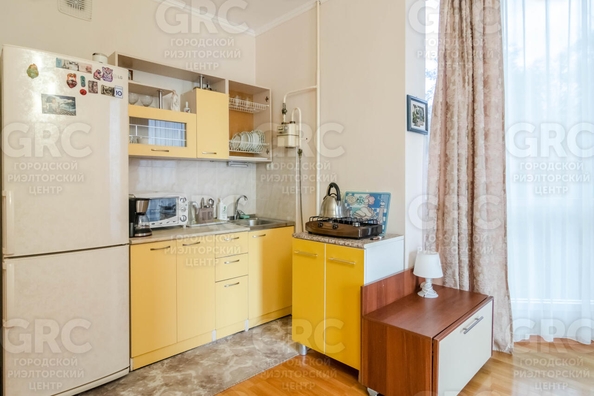 
  Продается 1-комн. квартира, 35 м², Виноградная ул, д. 224/1
. Фото 3.