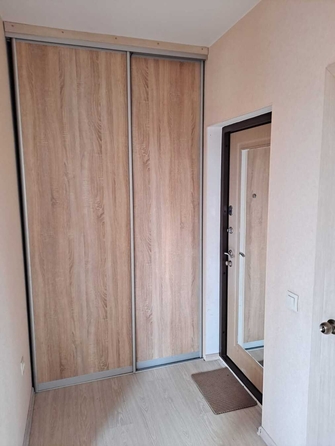 
  Продается 1-комн. квартира, 33 м², Рождественская ул, д. 42
. Фото 3.