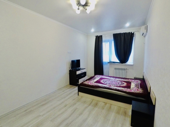 
  Продается 1-комн. квартира, 43 м², Солнечная ул, д. 38к4
. Фото 3.