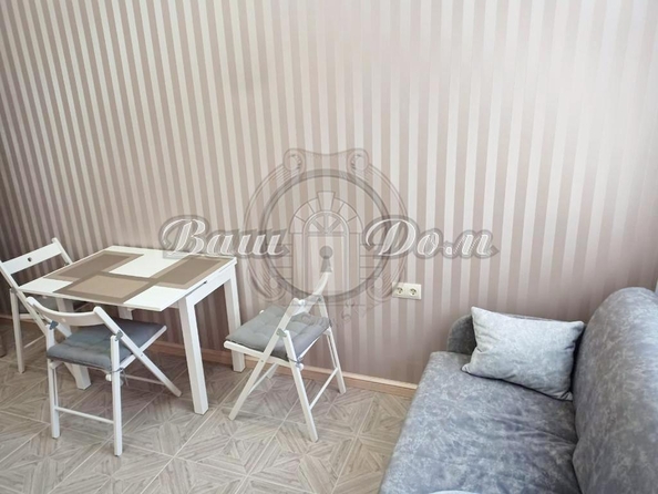 
  Продается 1-комн. квартира, 50 м², Мира ул
. Фото 4.