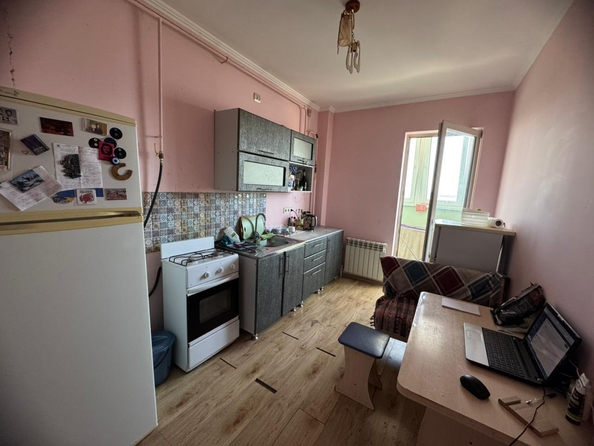 
  Продается 1-комн. квартира, 39 м², Объездная ул, д. 10
. Фото 8.