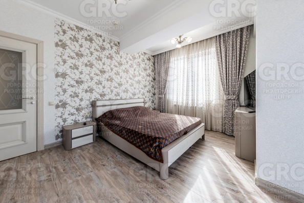 
  Продается 2-комн. квартира, 55 м², Пасечная ул, д. 47
. Фото 7.