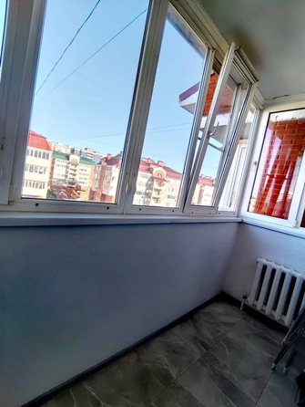 
  Продается 2-комн. квартира, 86 м², Омелькова ул, д. 21
. Фото 8.