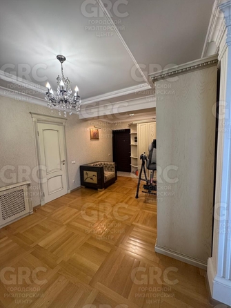 
  Продается 3-комн. квартира, 88 м², Юных Ленинцев ул, д. 10
. Фото 10.
