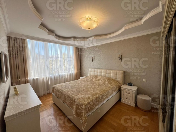 
  Продается 3-комн. квартира, 88 м², Юных Ленинцев ул, д. 10
. Фото 6.