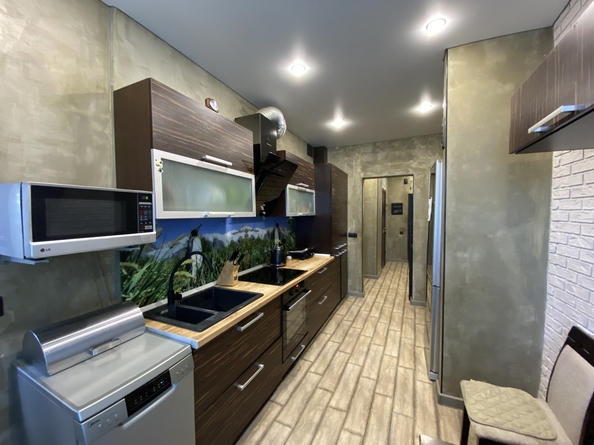 
  Продается 2-комн. квартира, 71 м², Северный пер, д. 1
. Фото 10.
