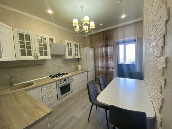 
  Продается 1-комн. квартира, 38 м², Горького ул, д. 7Б
. Фото 14.