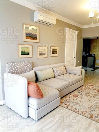 
  Продается 2-комн. квартира 70 м². Фото 1.