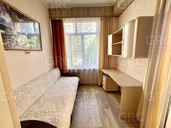 
  Продается 2-комн. квартира, 50 м², Вишневая ул, д. 18/7
. Фото 5.