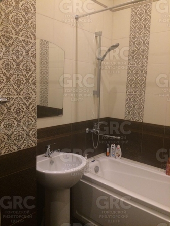 
  Продается 2-комн. квартира, 53 м², Фабрициуса Я. ул, д. 2/28А
. Фото 6.