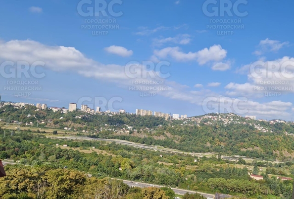 
  Продается 2-комн. квартира, 67 м², Вишневая ул, д. 31
. Фото 10.