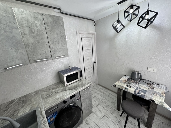 
  Продается 1-комн. квартира, 39 м², Шевченко ул, д. 249
. Фото 3.