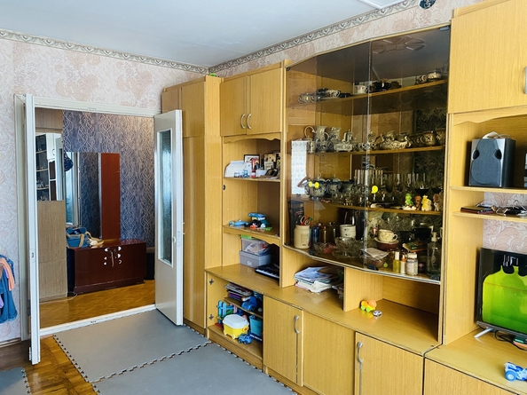 
  Продается 3-комн. квартира, 64 м², Крылова ул, д. 12
. Фото 9.