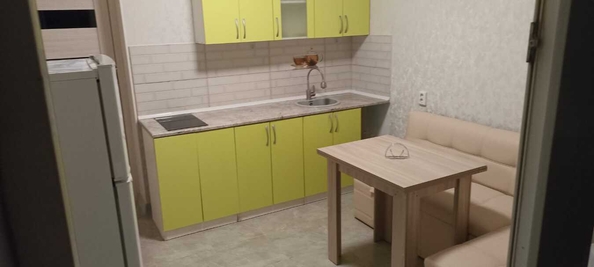 
  Продается 1-комн. квартира, 40 м², Ленина ул, д. 194
. Фото 1.