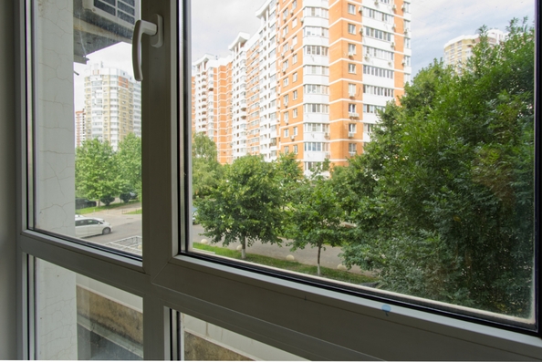 
  Продам офис, 81 м², Клары Лучко б-р
. Фото 2.