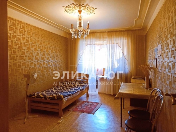 
  Продается 3-комн. квартира, 67.2 м², 2-й мкр
. Фото 7.