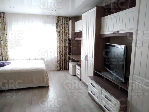
  Продается 1-комн. квартира, 27.4 м², Гагарина ул, д. 32
. Фото 6.