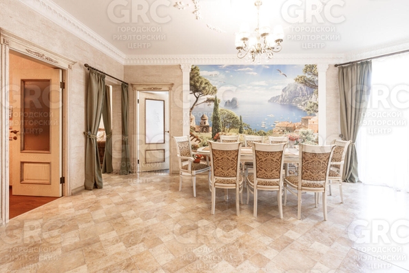 
  Продается 4-комн. квартира, 147 м², Депутатская ул, д. 9
. Фото 1.