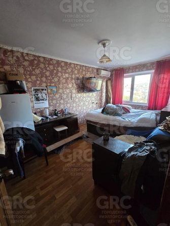 
  Продается 2-комн. квартира, 46 м², Альпийская ул, д. 39
. Фото 2.