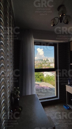 
  Продается 1-комн. квартира, 37 м², Виноградная ул, д. 176
. Фото 10.