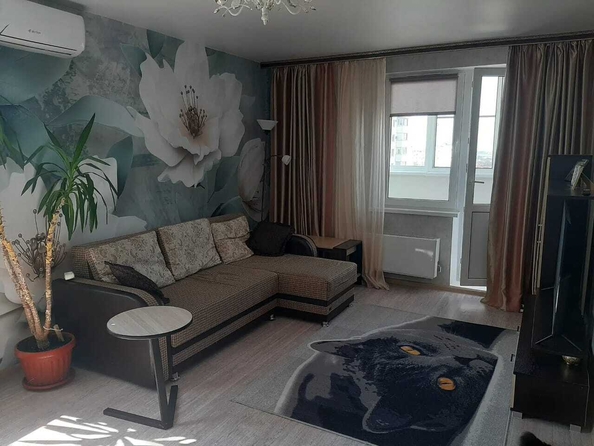 
  Продается 2-комн. квартира, 57 м², Ленина ул, д. 233
. Фото 3.