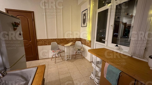 
  Продается 2-комн. квартира, 43 м², Водораздельная ул, д. 12
. Фото 13.