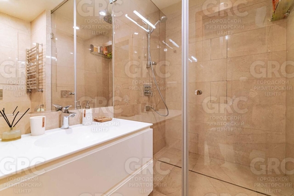 
  Продается 3-комн. квартира, 170 м², Виноградная ул, д. 4
. Фото 4.