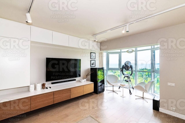 
  Продается 3-комн. квартира, 170 м², Виноградная ул, д. 4
. Фото 5.