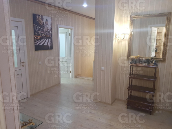 
  Продается 4-комн. квартира, 250 м², Санаторная ул, д. 45
. Фото 7.