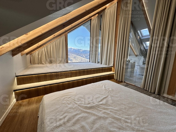 
  Продается дом, 300 м², Сочи
. Фото 10.