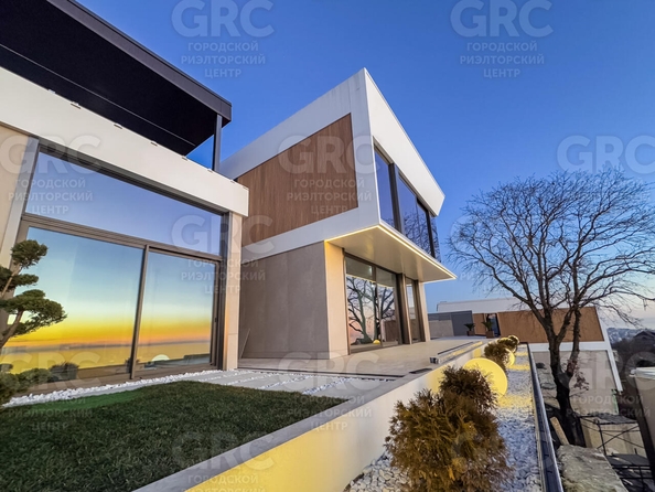 
  Продается дом, 350 м², Сочи
. Фото 1.