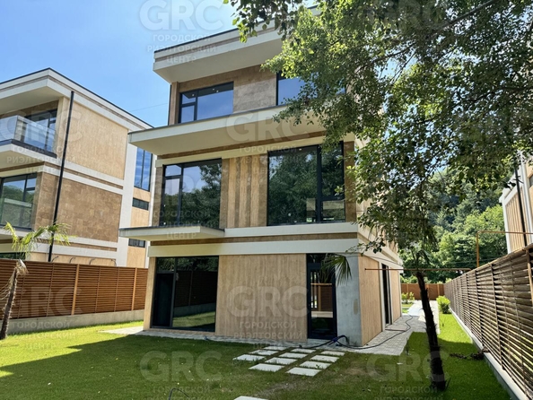 
  Продается дом 310 м². Фото 1.
