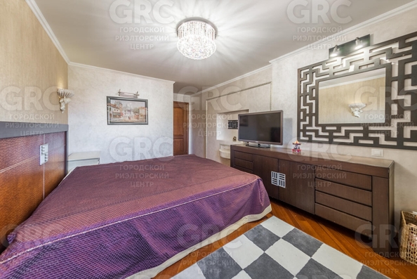 
  Продается 3-комн. квартира, 86.1 м², Островского ул, д. 47
. Фото 3.