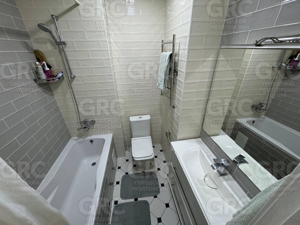 
  Продается 2-комн. квартира, 45 м², Виноградная ул
. Фото 6.