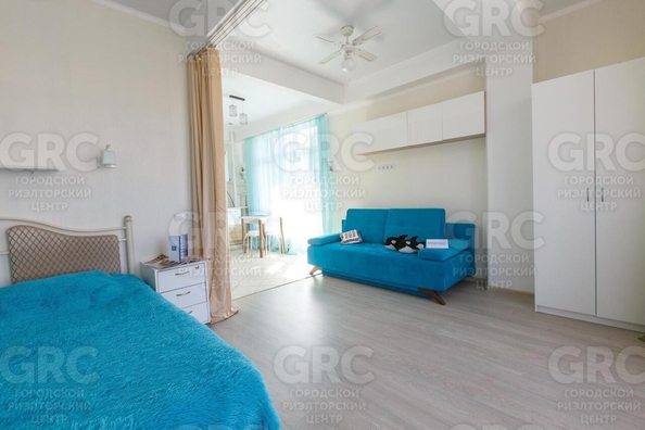 
  Продается 1-комн. квартира, 35 м², Полтавская ул
. Фото 3.