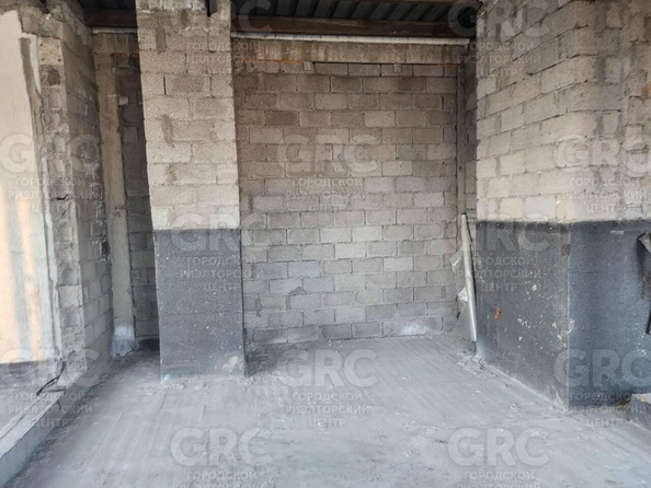 
  Продается студия, 86.1 м², Туапсинская ул, д. 19
. Фото 9.