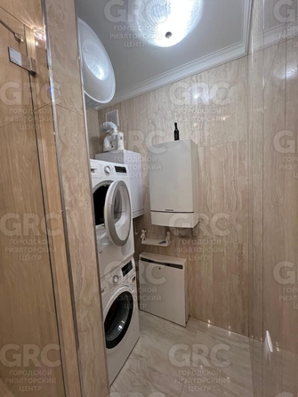 
  Продается 4-комн. квартира, 110 м², Альпийская ул, д. 27
. Фото 35.