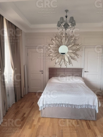 
  Продается 1-комн. квартира, 40 м², Изумрудная ул, д. 38
. Фото 1.