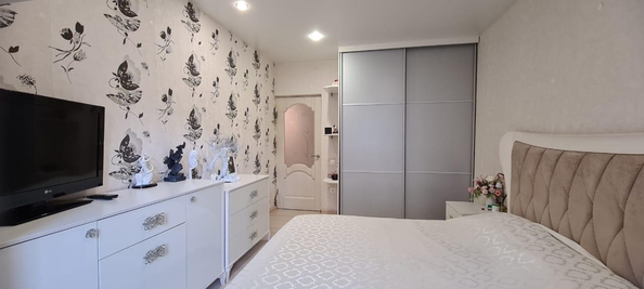 
  Продается 2-комн. квартира, 64 м², Чехова пер, д. 3Б
. Фото 13.