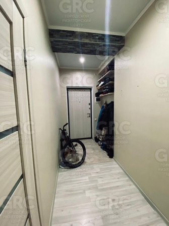 
  Продается 2-комн. квартира, 38 м², Альпийская ул, д. 27А
. Фото 9.