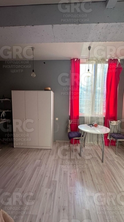 
  Продается 2-комн. квартира, 38 м², Альпийская ул, д. 27А
. Фото 5.