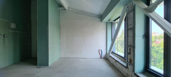 
  Продается 1-комн. квартира, 35 м², Конституции СССР ул, д. 18А
. Фото 11.