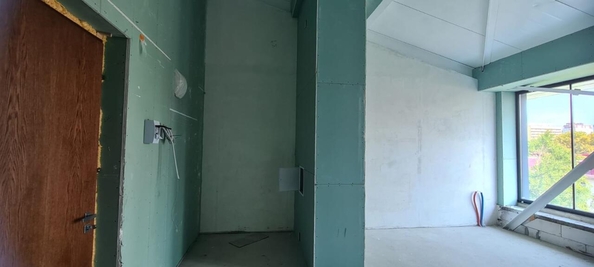 
  Продается 1-комн. квартира, 35 м², Конституции СССР ул, д. 18А
. Фото 12.