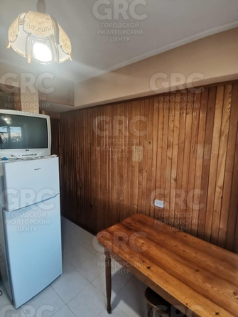 
  Продается 2-комн. квартира, 49 м², Цюрупы ул, д. 10
. Фото 11.
