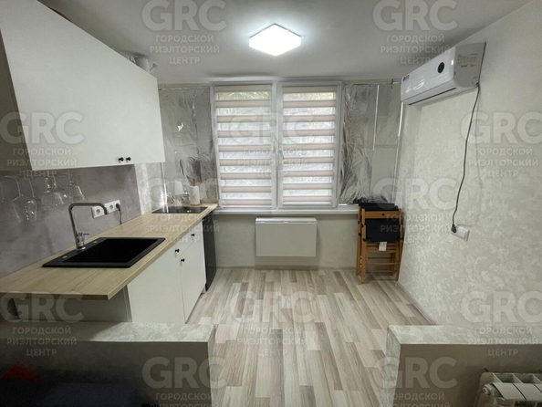 
  Продается 1-комн. квартира, 18 м², Бытха ул, д. 45
. Фото 3.
