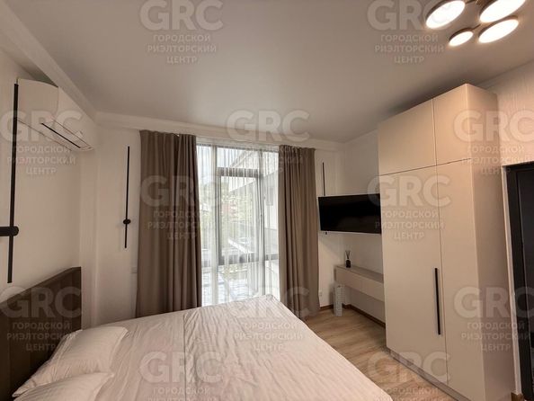 
  Продается дом, 300 м², Сочи
. Фото 12.